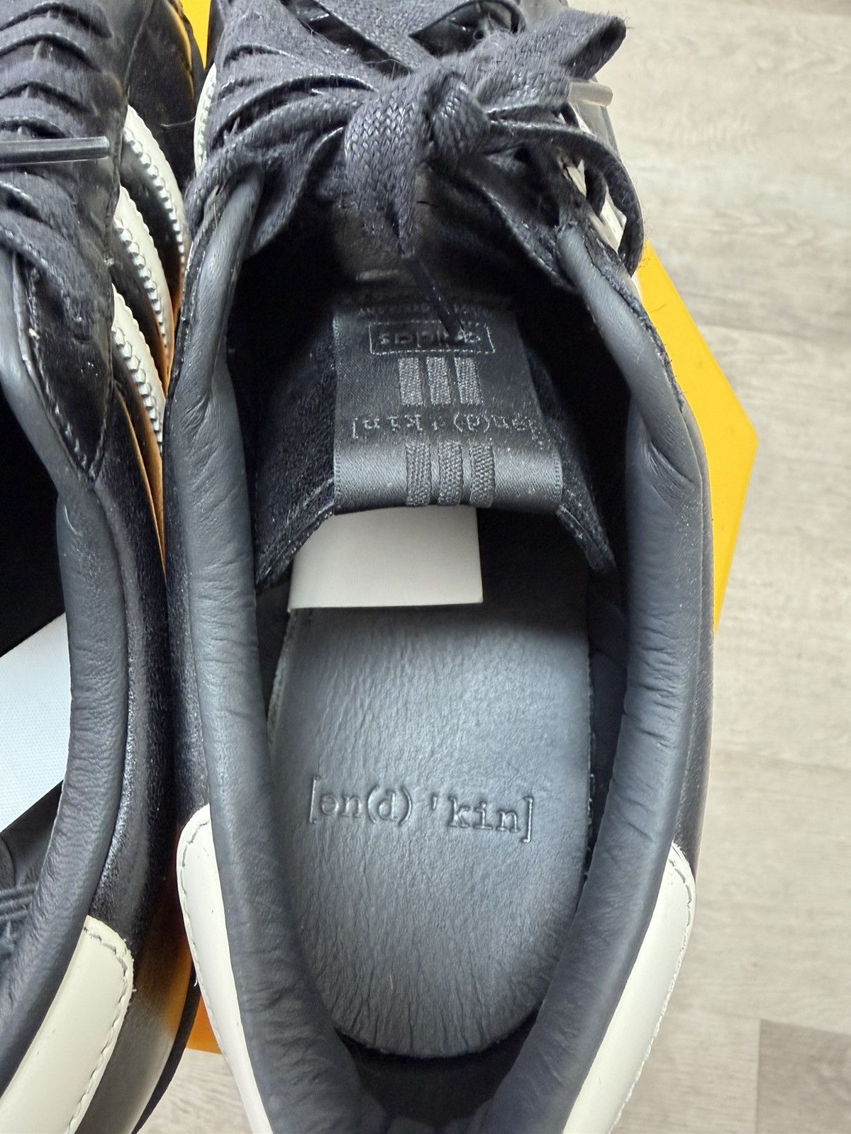 Adidas × Kith Kith Adidas SuperStar Size US 11 / EU 44 - 8 Thumbnail