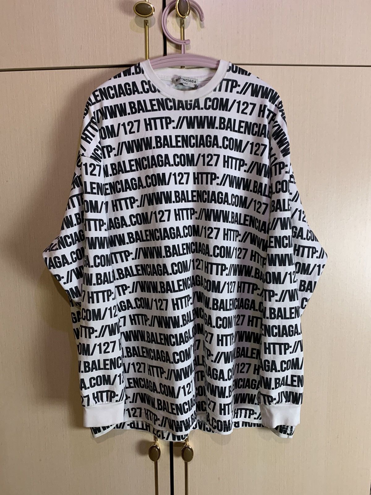 Balenciaga Balenciaga Monogram Logo RARE Sweatshirt Size US M / EU 48-50 / 2 - 1 Thumbnail