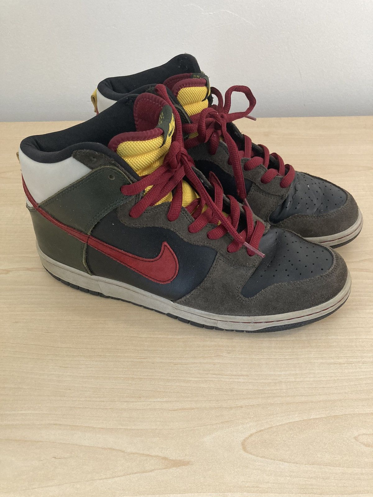 Nike Nike SB x Boba Fett 2008 size 10.5 Size US 10.5 / EU 43-44 - 2 Thumbnail