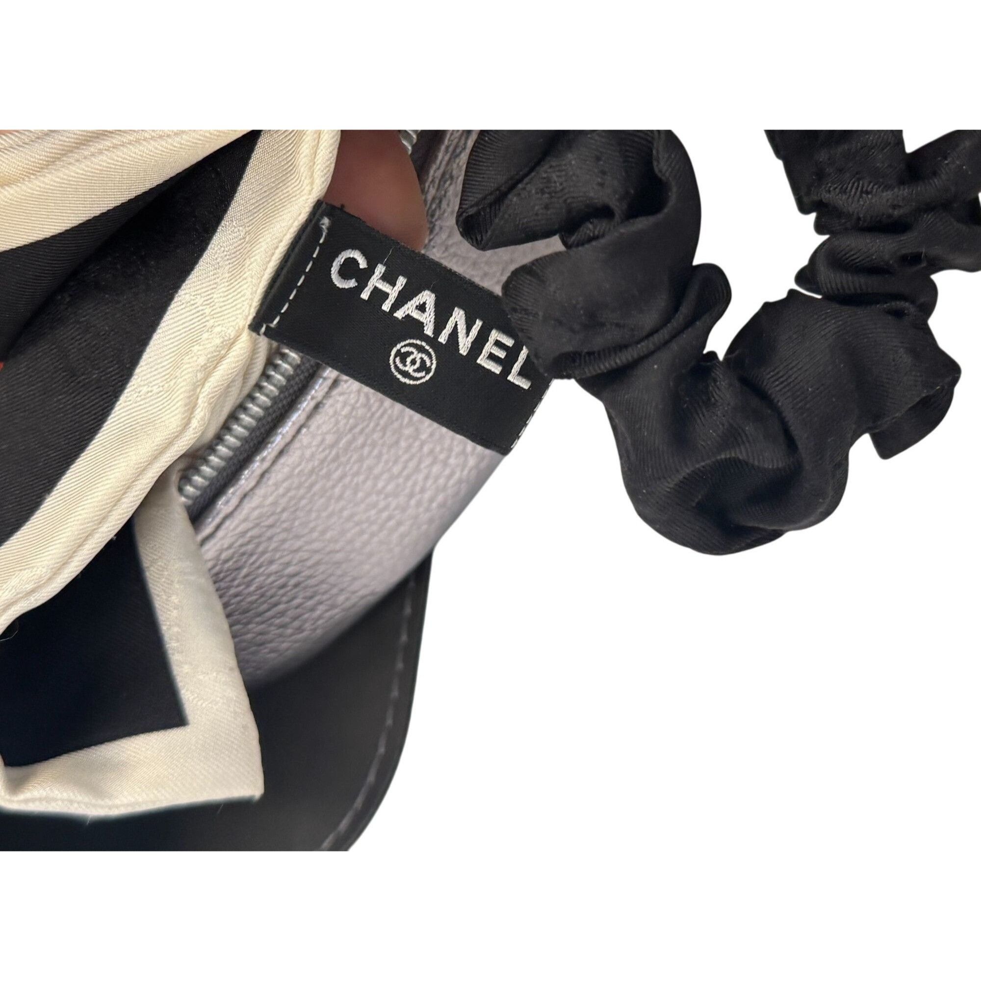 Chanel Chanel Black & White Silk Hair Scrunchie With Bow Size ONE SIZE - 6 Thumbnail