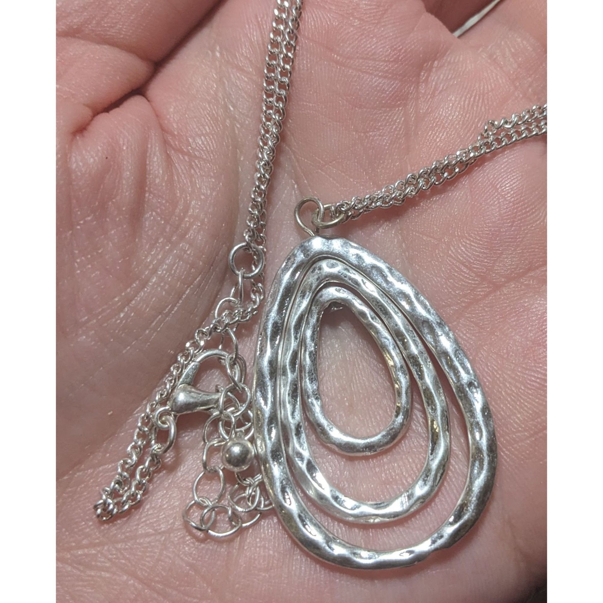 Other Silver Hammered Teardrop Pendant Necklace Size ONE SIZE - 9 Thumbnail