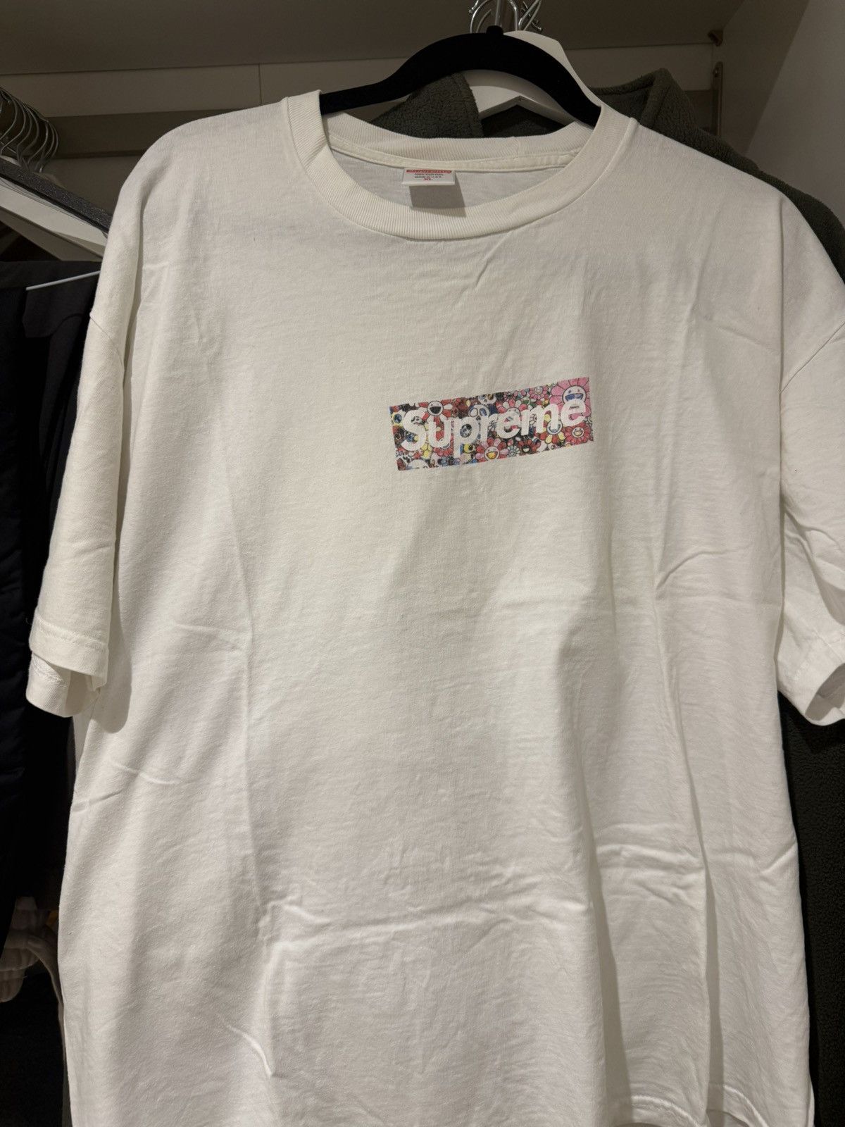 Supreme Supreme murakami box logo Size US XL / EU 56 / 4 - 1 Thumbnail