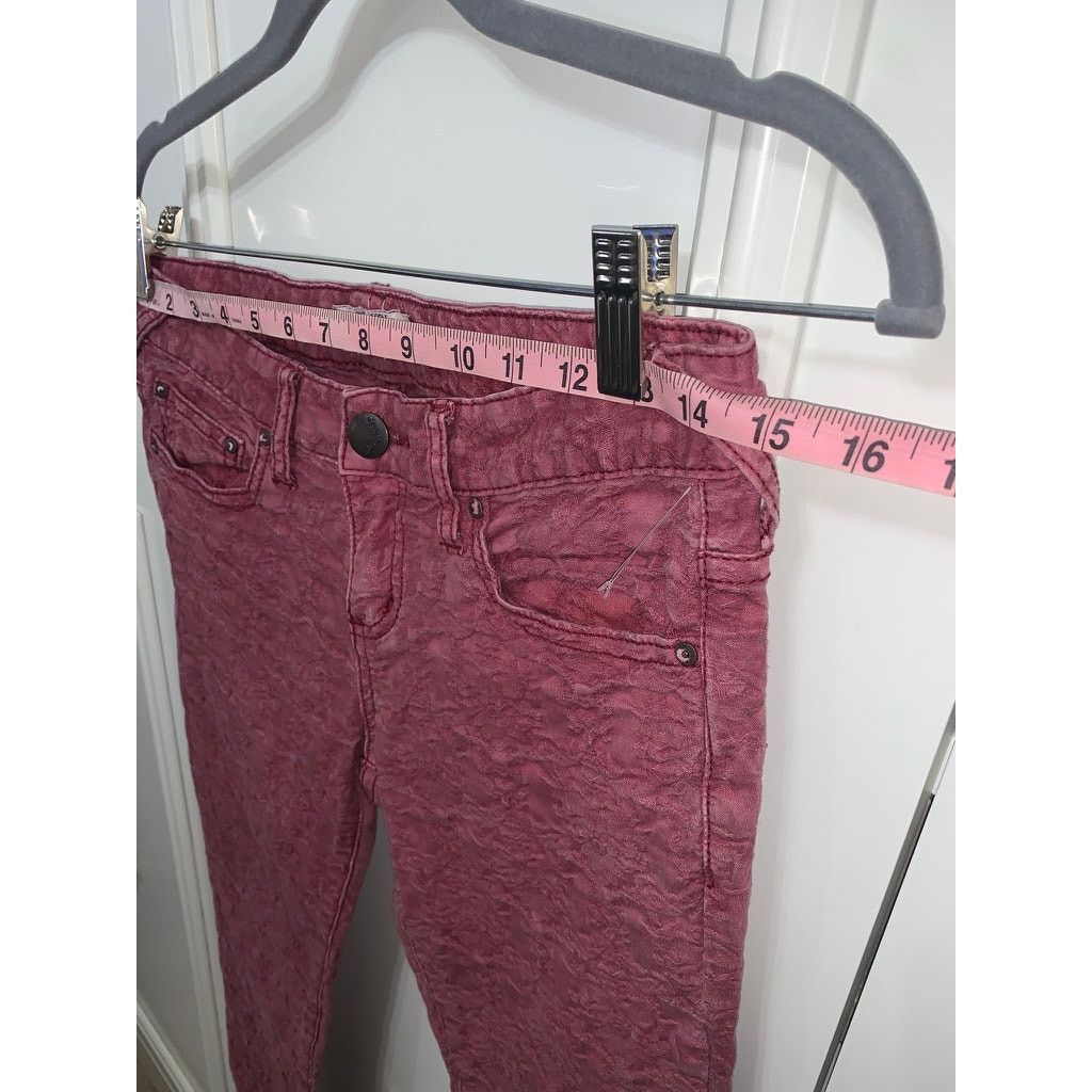 Free People Free People Women's Red Jacquard Textured Skinny Jeans Size 26" / US 2 / IT 38 - 6 Thumbnail