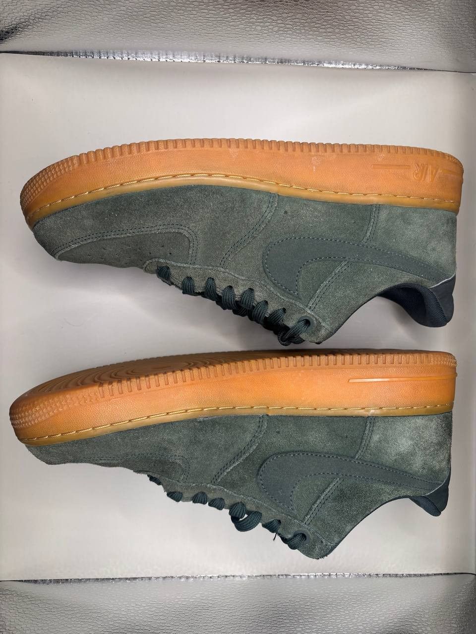 Nike Nike Air Force 1 Low Suede "Outdoor Green" Gum Sole Size US 8.5 / EU 41-42 - 14 Thumbnail