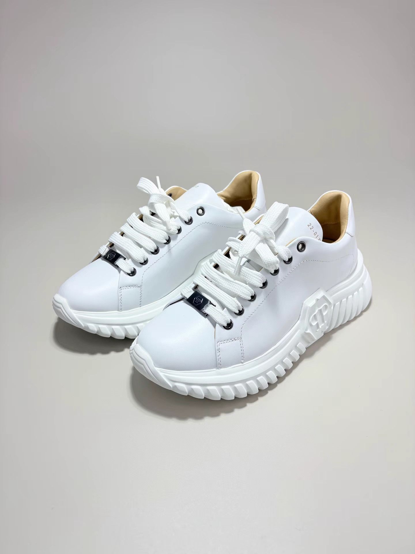 Philipp Plein PHILLIPP PLEIN PP White Sneakers Size US 8 / EU 41 - 2 Thumbnail