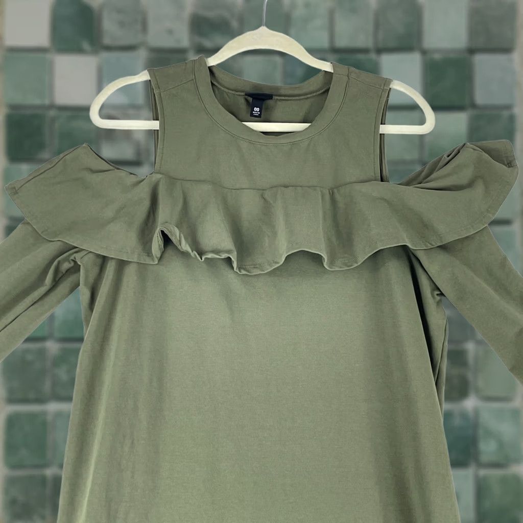 Torrid Torrid Olive Green Ruffled Knit Sweatshirt Cold Shoulder Dress Womens Size 10 Size L / US 10 / IT 46 - 1 Thumbnail