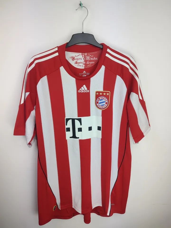 Adidas FC Bayern Munich 2010-11 home FOOTBALL Kit SHIRT SOCCER Size US XL / EU 56 / 4 - 10 Thumbnail