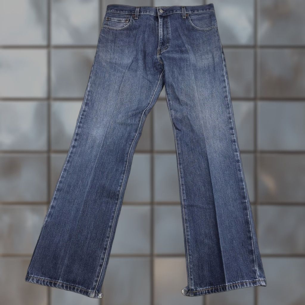 Levi's VINTAGE Levi's 517 Jeans Mens 36x32 Blue Bootcut Denim Medium Wash Frayed Leg Hems Size US 36 / EU 52 - 1 Thumbnail