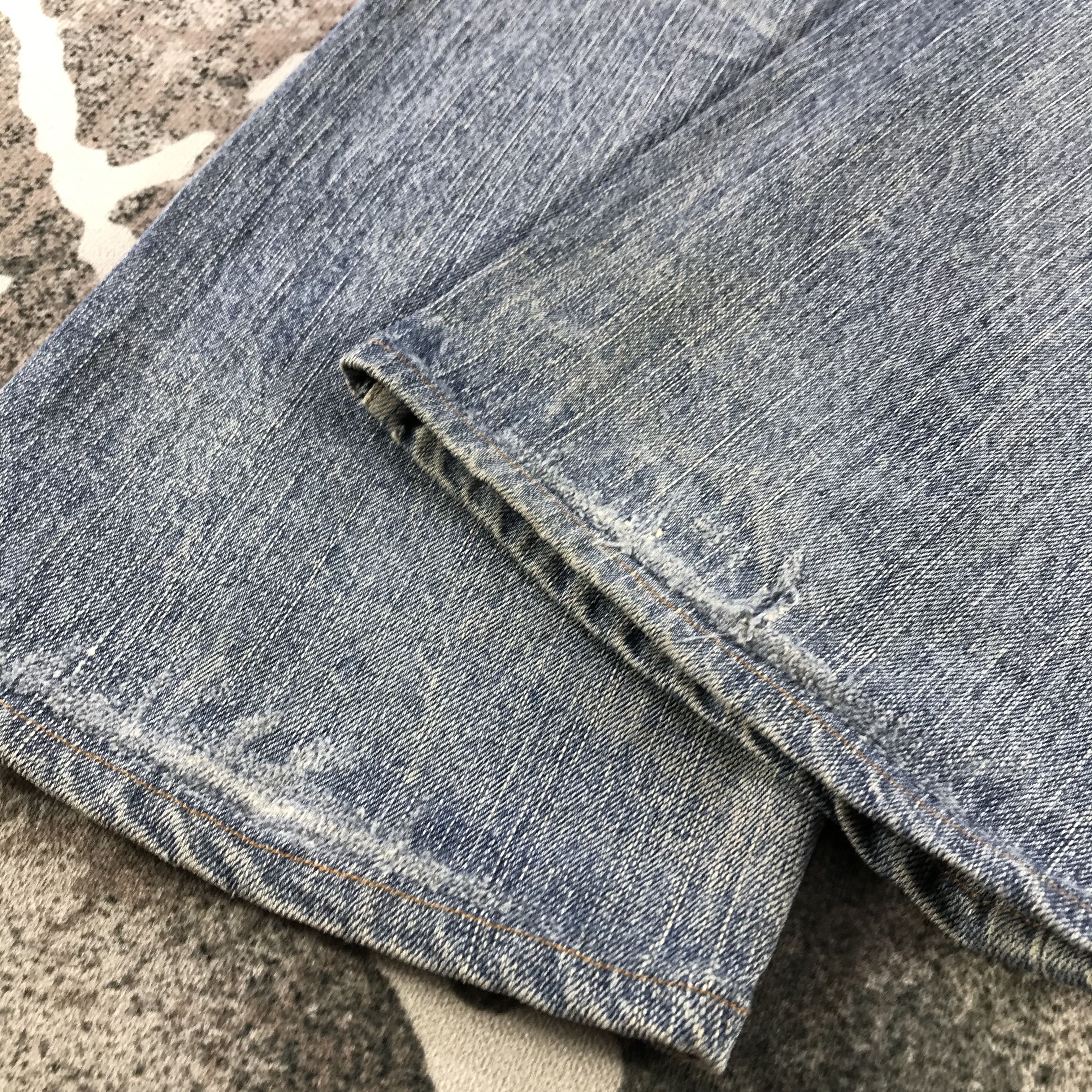 Levi's Vintage Levis 503 Jeans Distressed Denim KJ3376 Size US 31 - 6 Thumbnail