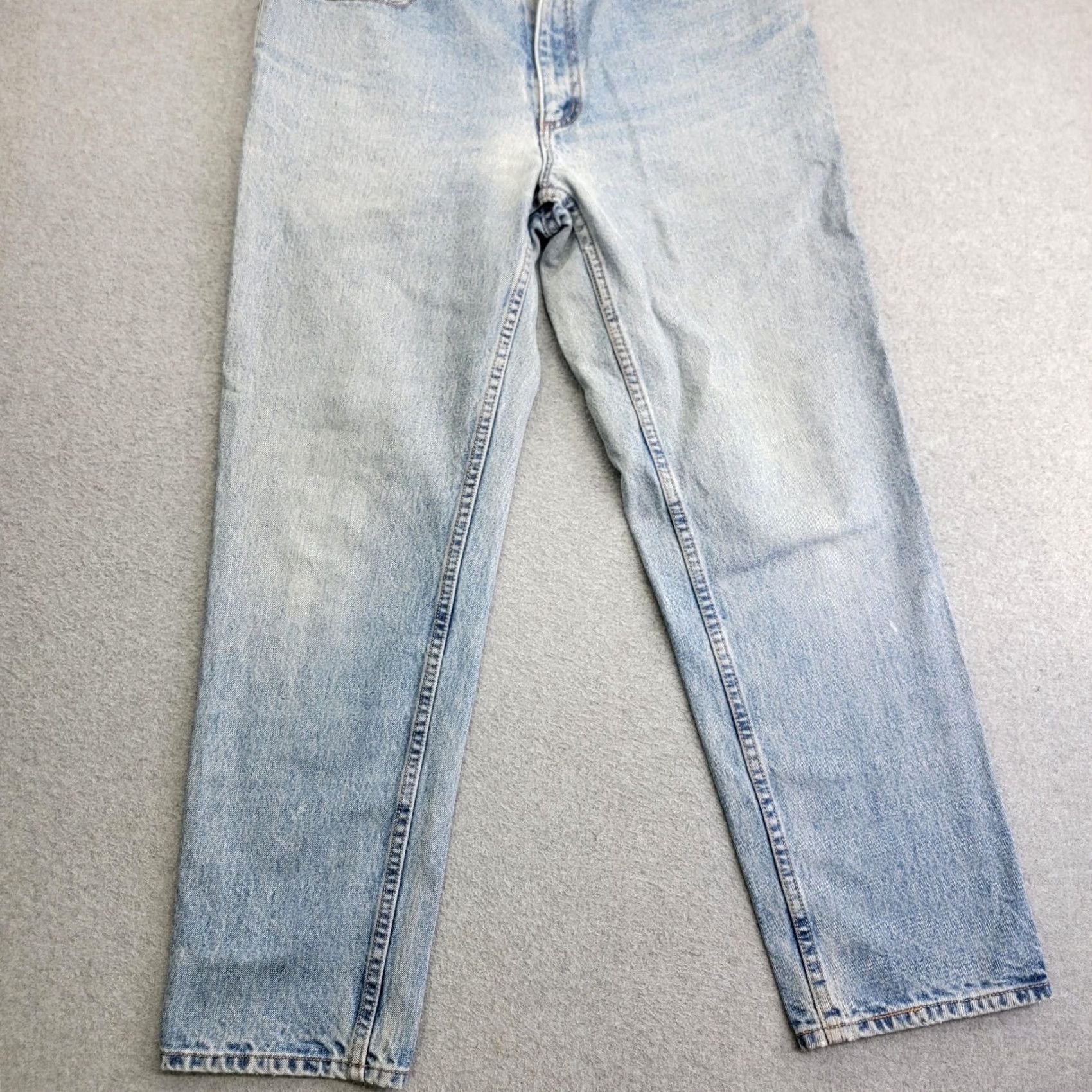 Eddie Bauer VINTAGE Eddie Bauer Jeans Mens 34x30 Light Wash Blue Denim 90s Hong Kong Made Size US 34 / EU 50 - 2 Thumbnail