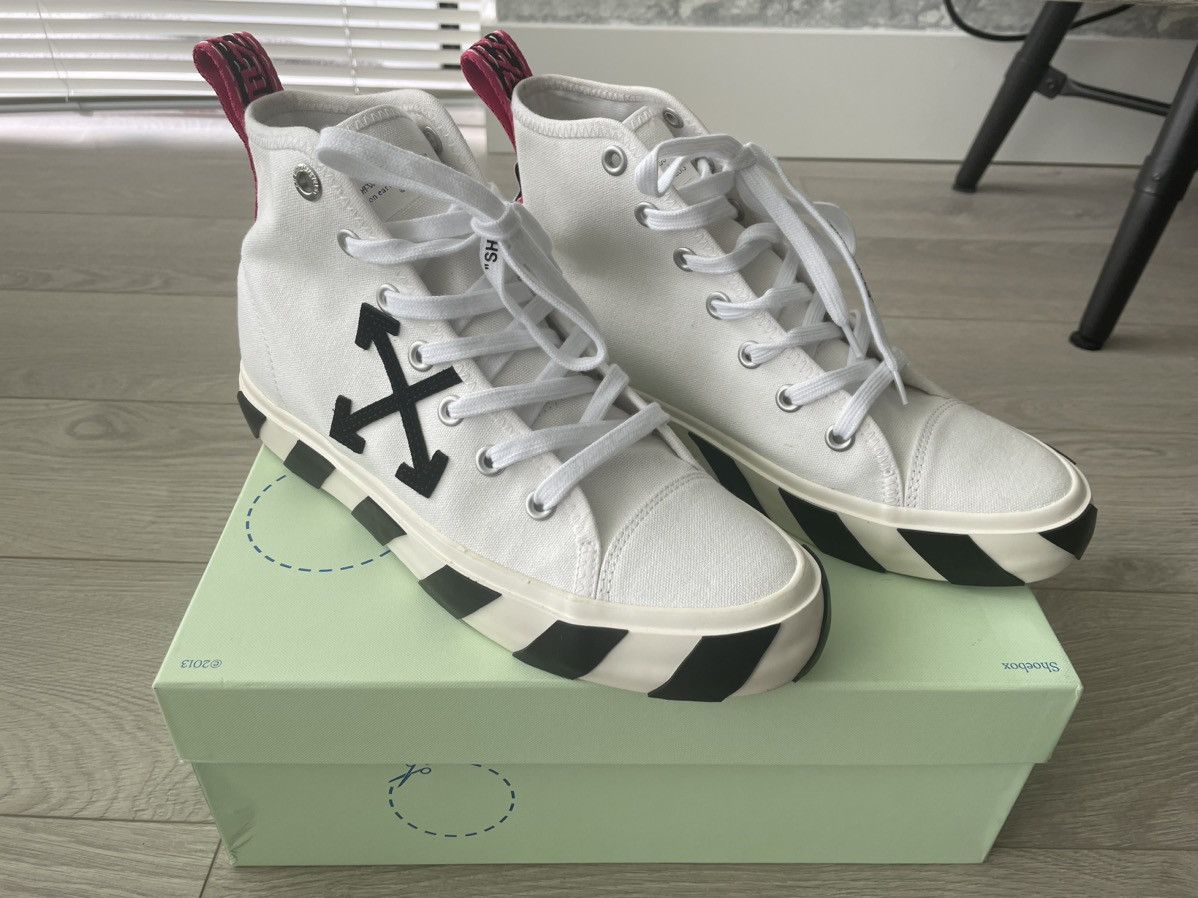 Off-White Off-White Mid-Top Vulcanized Size US 9.5 / EU 42-43 - 1 Thumbnail