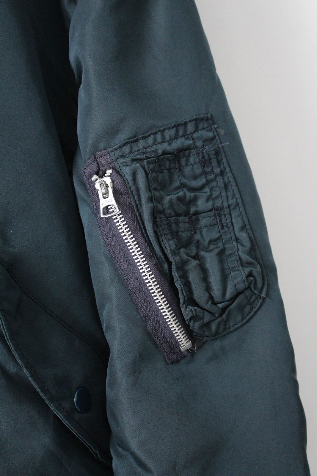 Vintage 1980S ALPHA INDUSTRIES L-2B NAVY FLIGHT JACKET Size US XL / EU 56 / 4 - 5 Thumbnail
