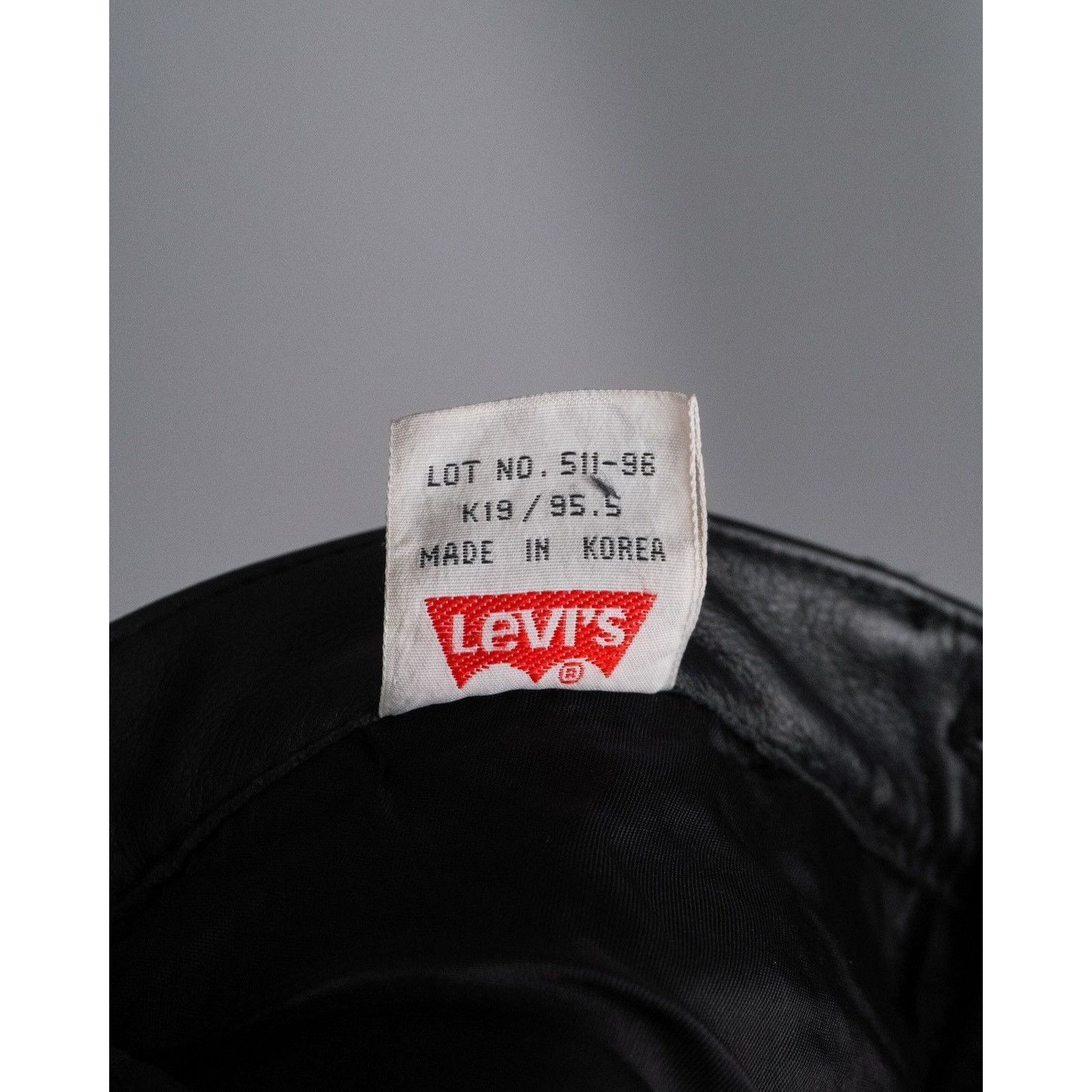 Levi's Vintage levis strauss real leather black logo pants Size 27" / US 4 / IT 40 - 11 Thumbnail