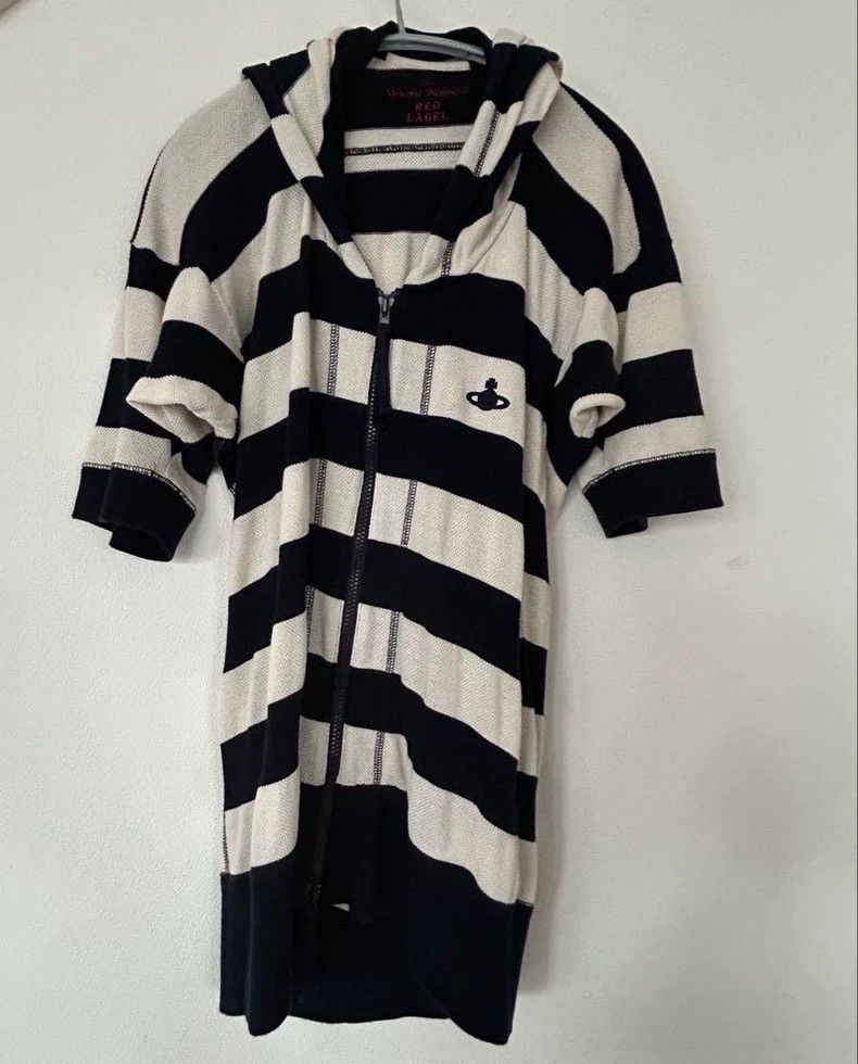 Vivienne Westwood Vivienne Westwood The witch's hooded short-sleeved sweater Size M / US 6-8 / IT 42-44 - 2 Thumbnail