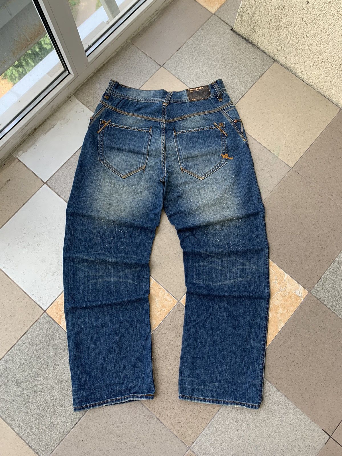 Japanese Brand Y2K Rocawear hip-hop baggy jeans Size US 34 / EU 50 - 1 Thumbnail