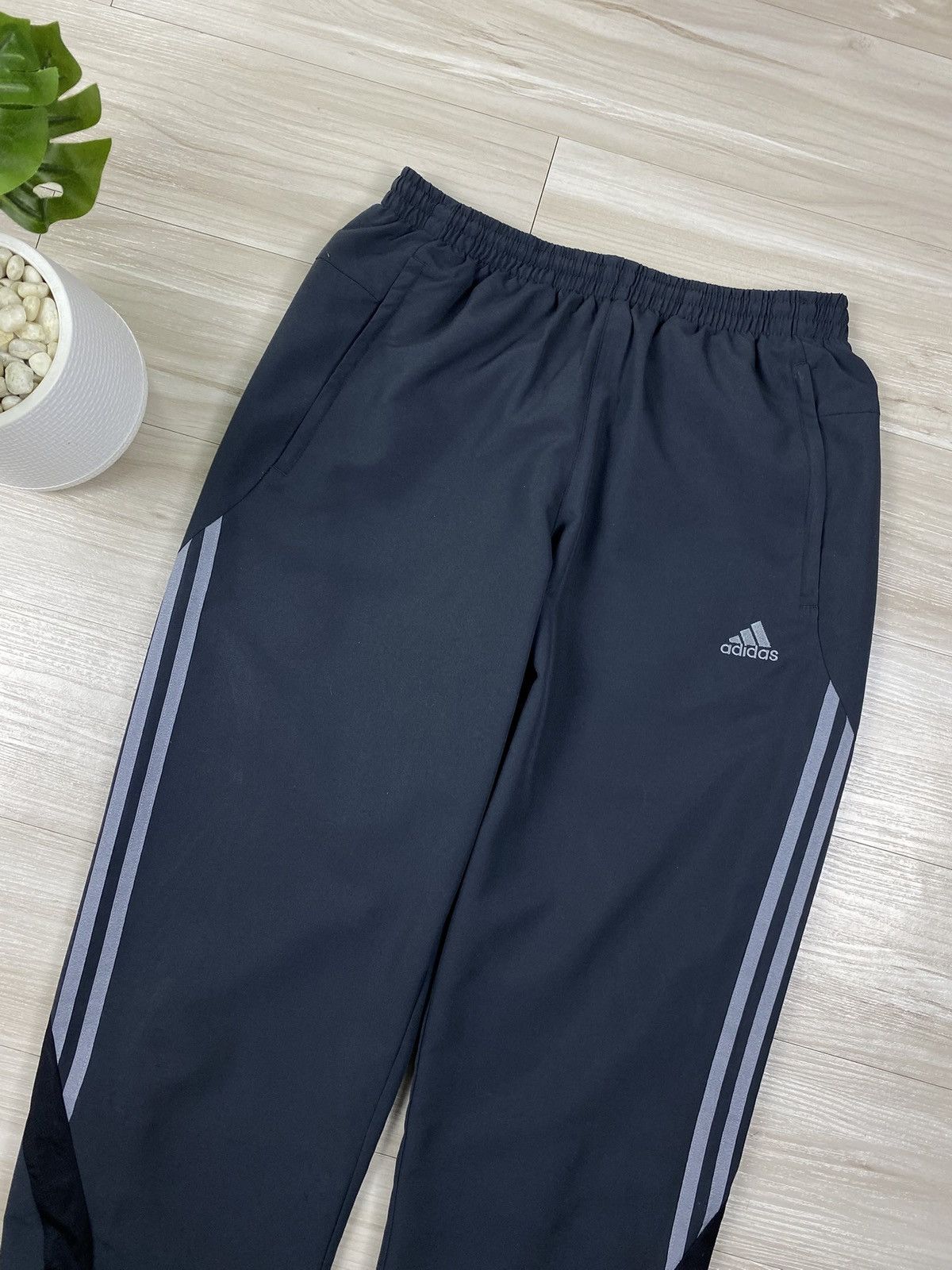 Adidas Adidas Nylon Y2K Vintage Track Pants Drill Track Size US 32 / EU 48 - 7 Thumbnail