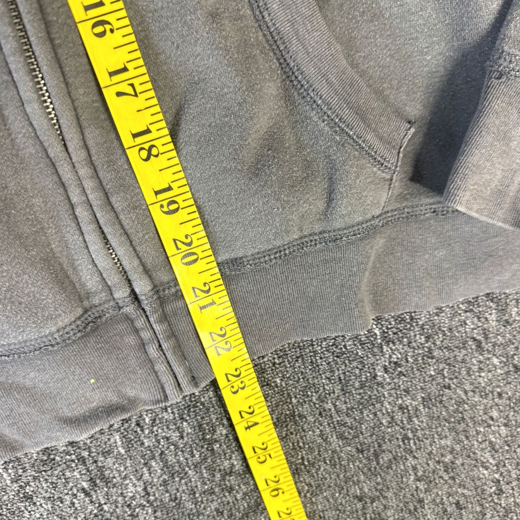 Aeropostale VINTAGE Aeropostale Hoodie Zip Up Sweatshirt Y2K Casual Preppy Gray Large Size L / US 10 / IT 46 - 5 Thumbnail