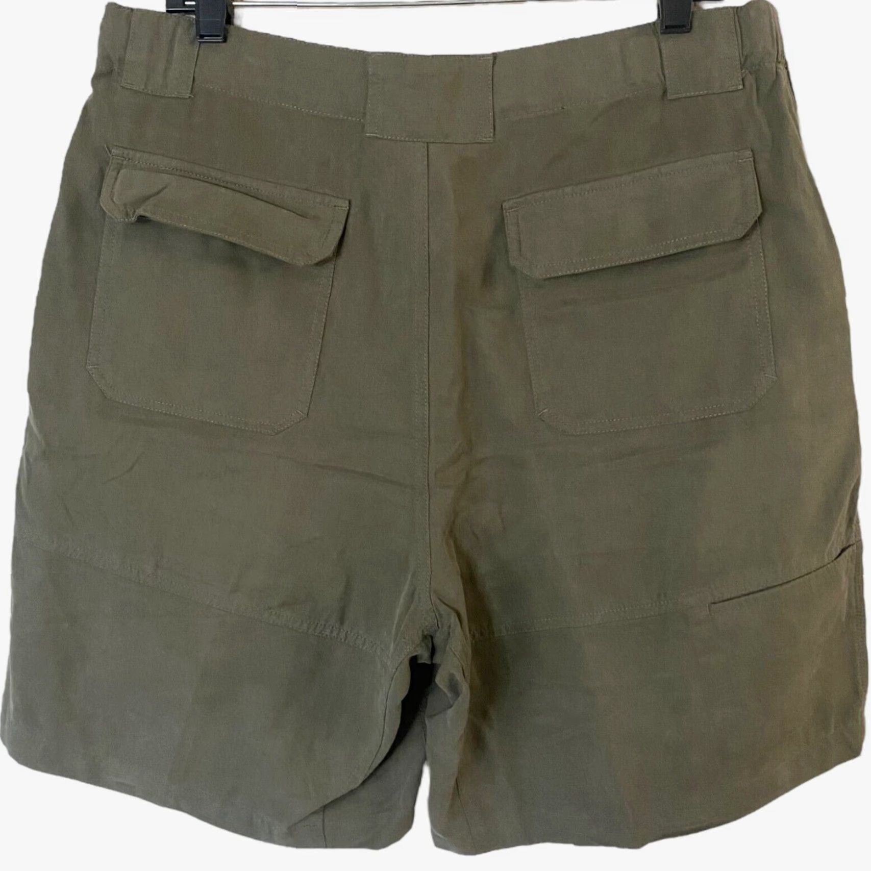 Tommy Bahama Tommy Bahama Survivor 8'' Shorts Olive Green Men's Size 35 Casual Outdoors Size US 35 - 4 Thumbnail