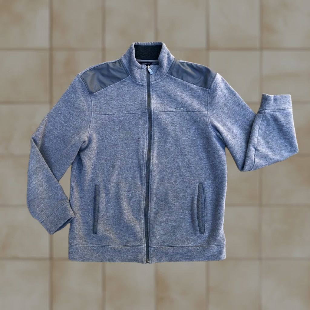 Calvin Klein Calvin Klein Jeans Men's Grey Cotton Full Zip Sweater Jacket Large Jacket Mens Grey Cotton Full Zip Calvin Klein Jeans Ladies? Size US L / EU 52-54 / 3 - 1 Thumbnail