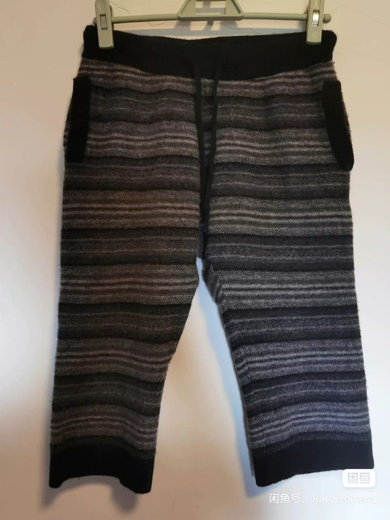 Number (N)ine Number (N)ine Size 407aw shorts, wool, knitted, casual pant Size US 42 / EU 58 - 2 Thumbnail