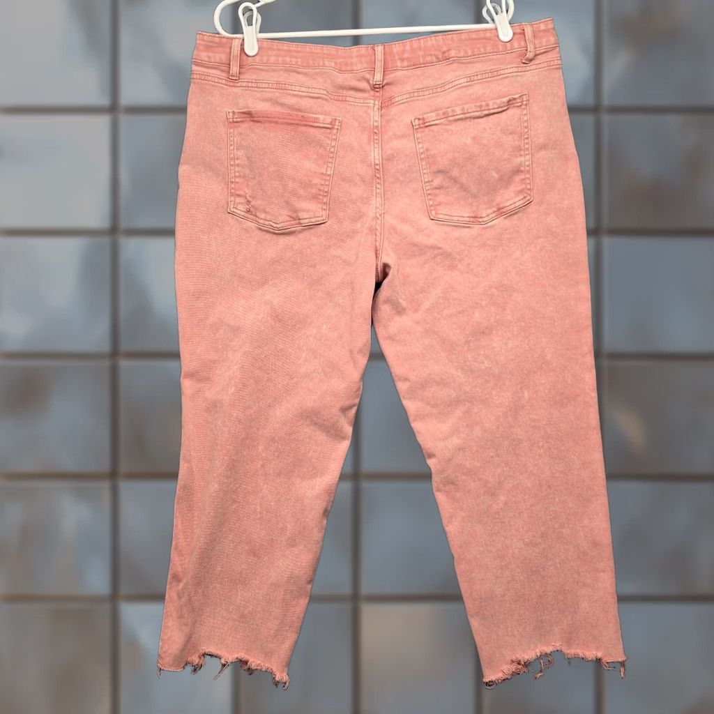 Vintage Time and Tru Pink Raw Hem Cropped Jeans Womens Plus Size 20 Stretch Denim Pants Size 42" / US 20 - 1 Thumbnail