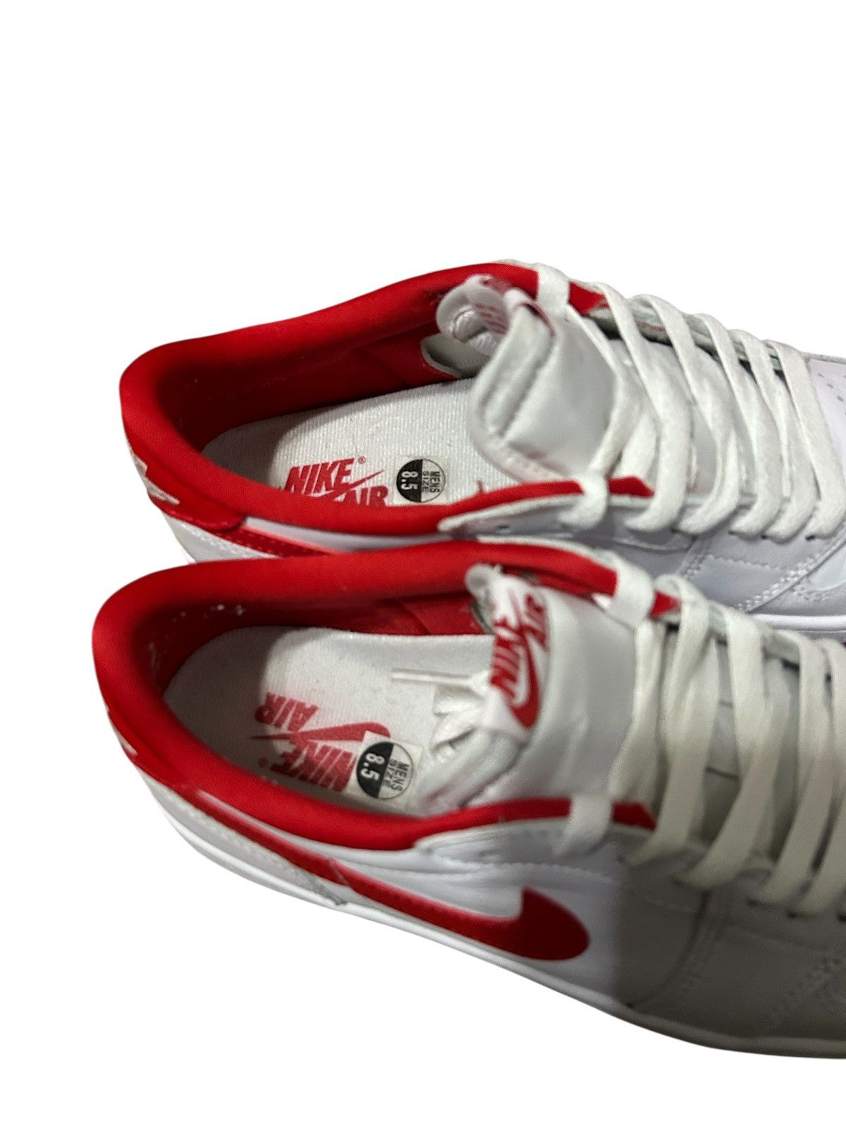 Jordan Brand Jordan 1 Low OG White Red Sneakers Size US 8.5 / EU 41-42 - 4 Thumbnail