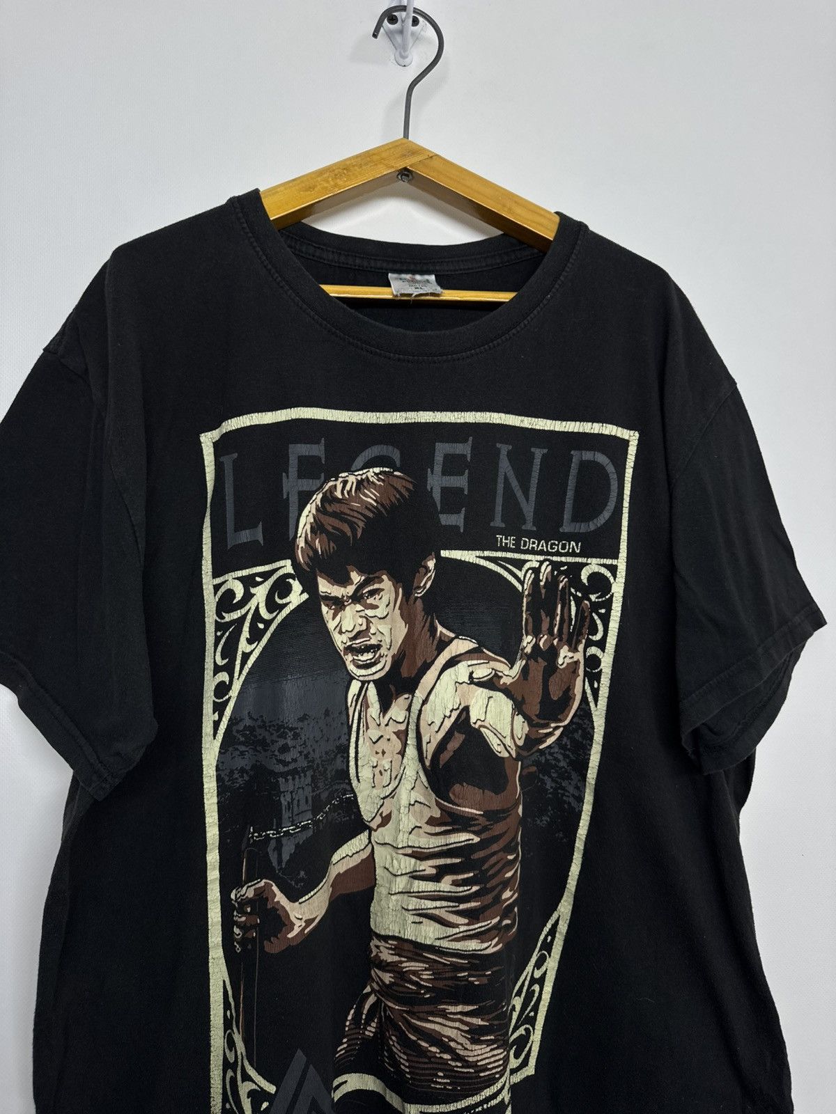 Vintage Vintage Y2k Legend The Dragon T-Shirt 00’s Size US XL / EU 56 / 4 - 2 Thumbnail