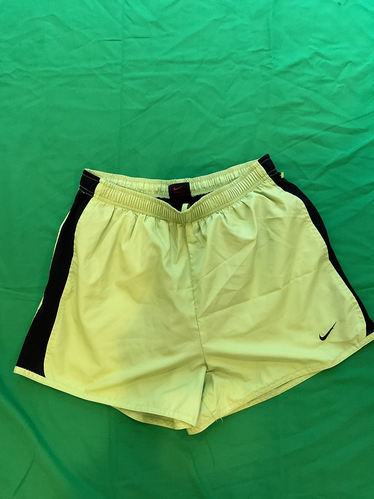 Nike × Vintage Vintage Nike shorts Size US 32 / EU 48 - 1 Thumbnail