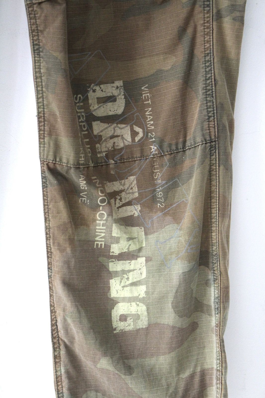 Japanese Brand 2000S DÂ-NANG CAMO DYED CARGO PANTS Size US 30 / EU 46 - 7 Thumbnail