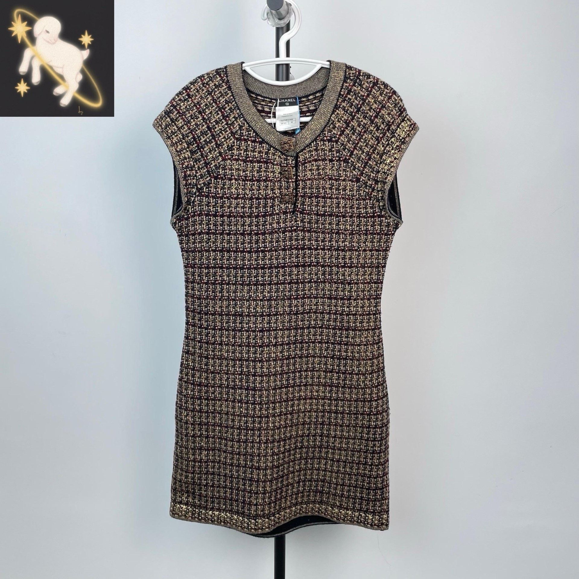 Chanel Chanel Gold Dress 38 Women Size S / US 4 / IT 40 - 1 Thumbnail