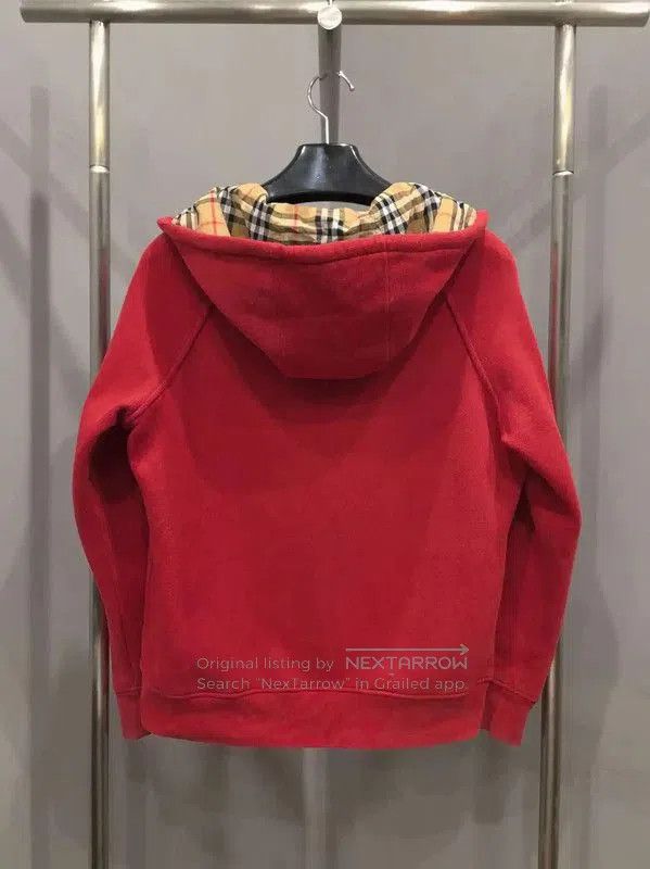 Burberry Burberry Red Women's Sweatshirt with Hood. Size M / US 6-8 / IT 42-44 - 2 Thumbnail
