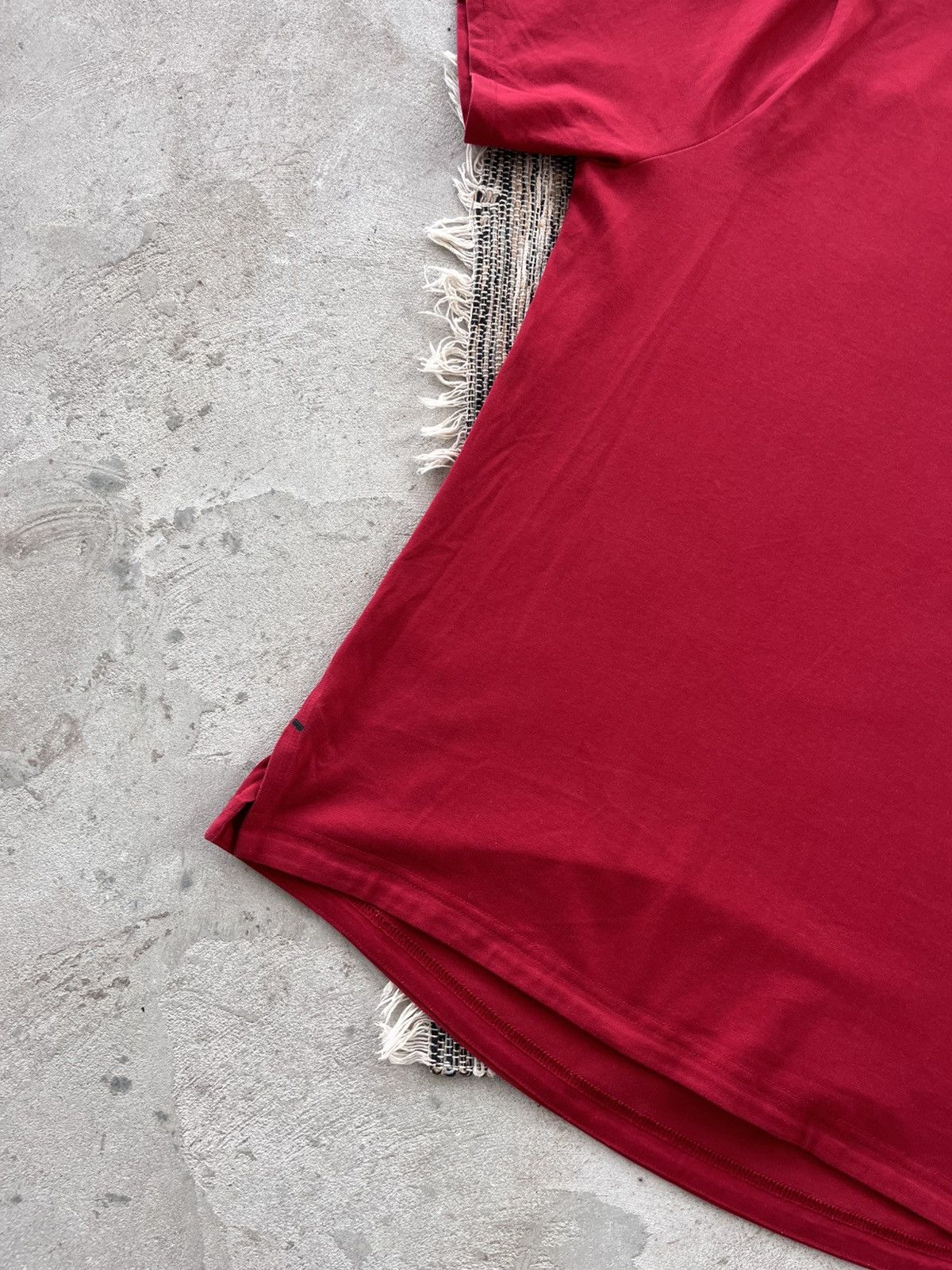 Nike Vintage Nike Tech Fleece Red TShirt Minimalistic blank tee Size US XL / EU 56 / 4 - 6 Thumbnail
