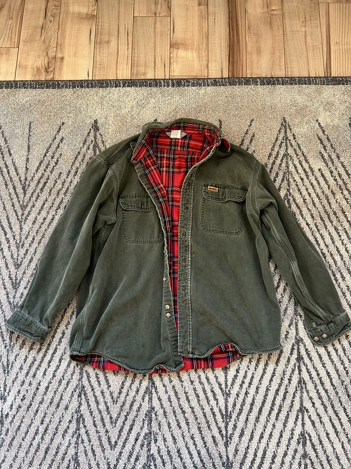 Carhartt Vintage Carhartt Button-Down – Size M – Thrifted Size US M / EU 48-50 / 2 - 1 Thumbnail