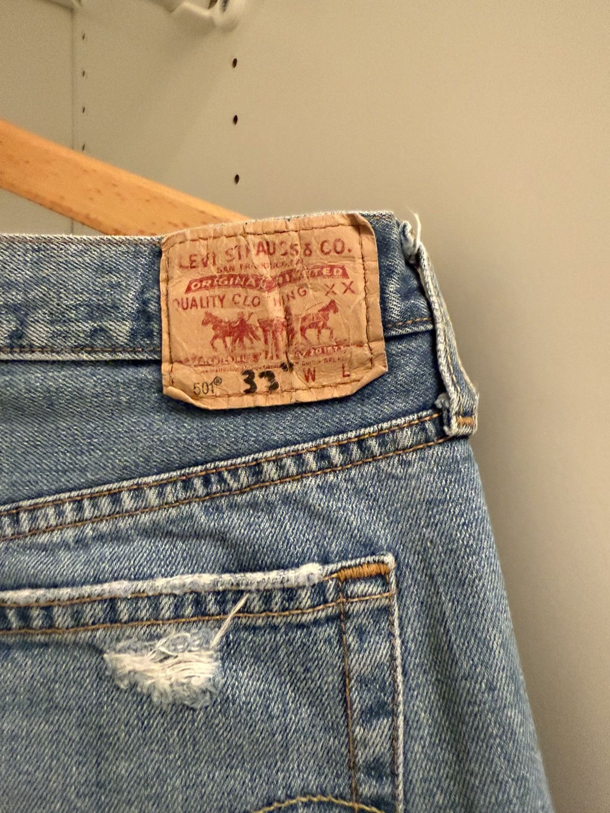 Levi's Vintage Clothing Kanye West & Drake Free Hoover Vintage Denim – Size 33 Size US 33 - 5 Thumbnail