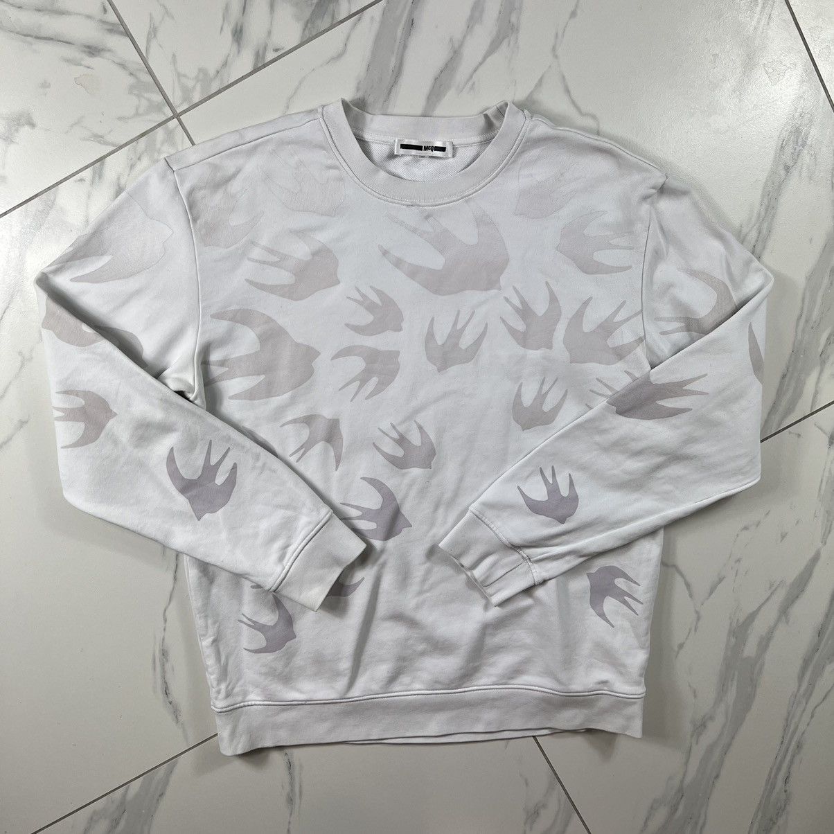 Swallow print sweatshirt clearance