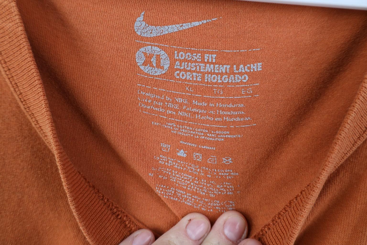 Nike Vintage Y2K Nike Air Travis Scott Big Swoosh T-Shirt Orange Size US XL / EU 56 / 4 - 7 Thumbnail