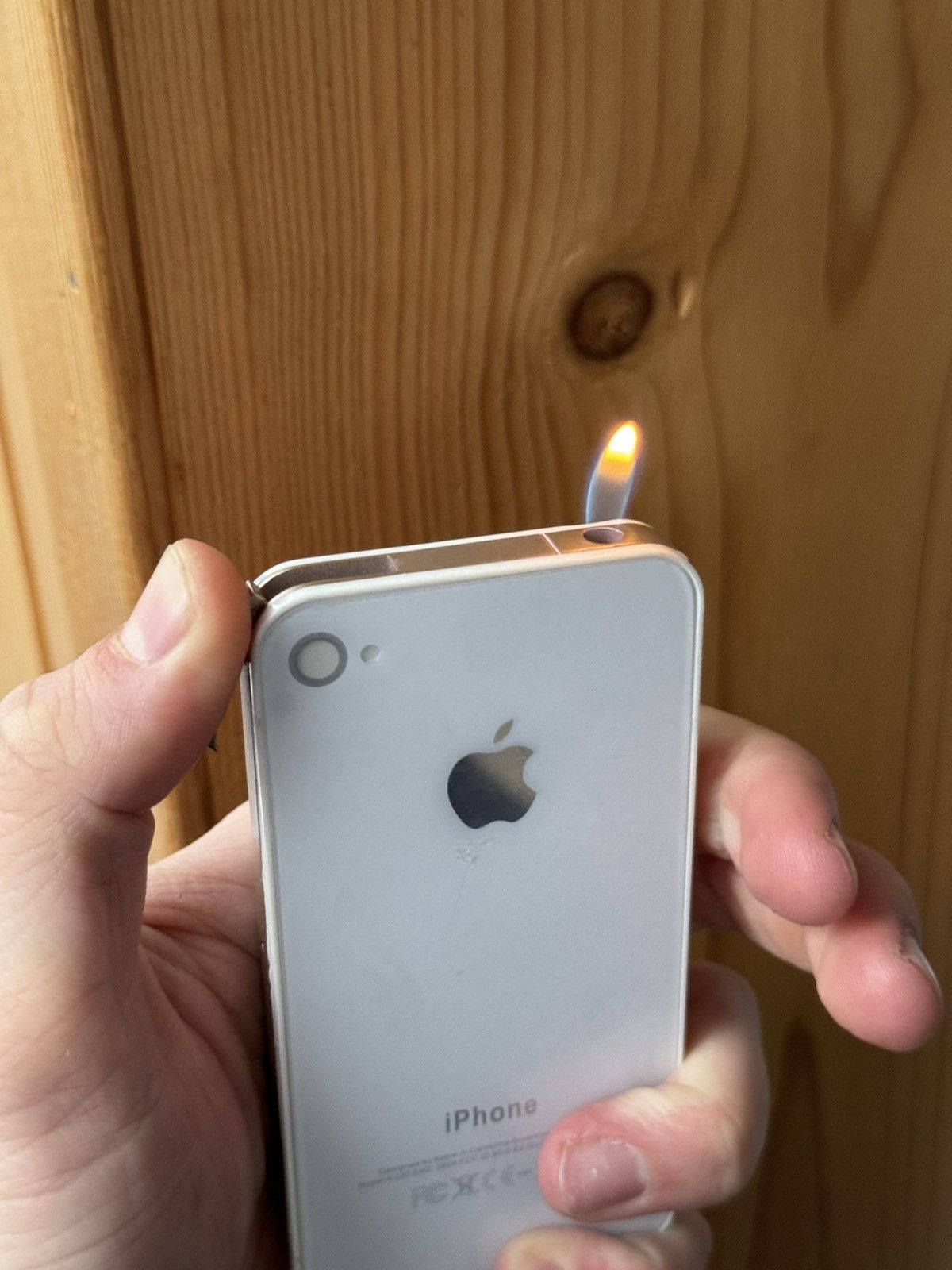Vintage IPHONE CIGAR LIGHTER white 6s style, WORK! Humor Size ONE SIZE - 2 Thumbnail