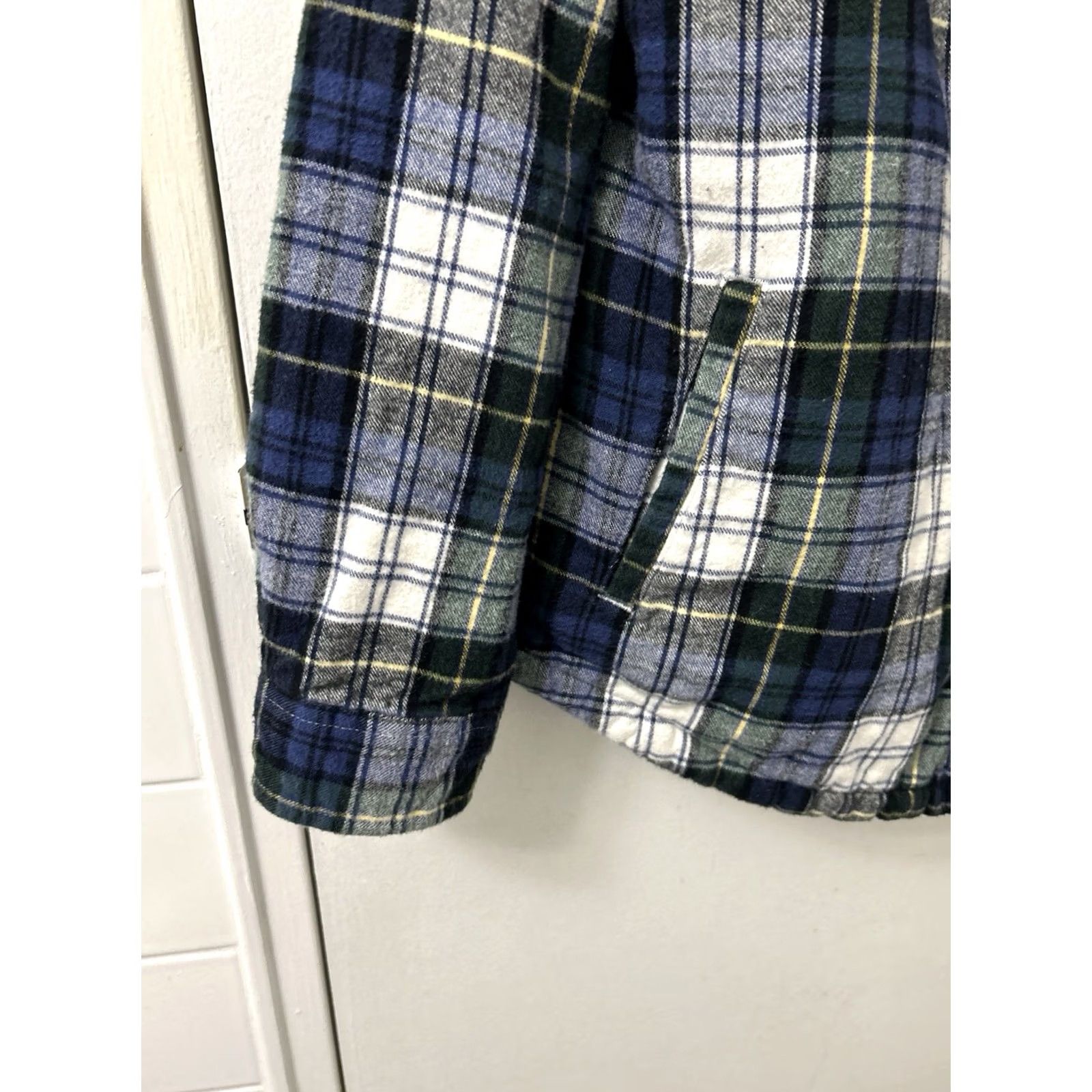 Vintage LL Bean Sherpa Lined Flannel Hoodie Womens M Relaxed Fit Scotch Plaid 505453 Size M / US 6-8 / IT 42-44 - 5 Thumbnail