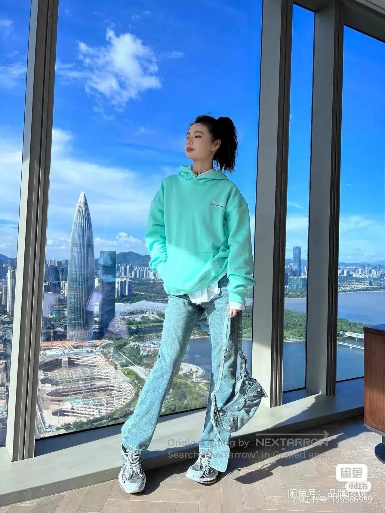 Balenciaga balenciaga mint green logo hoodie uni. Size US M / EU 48-50 / 2 - 6 Thumbnail