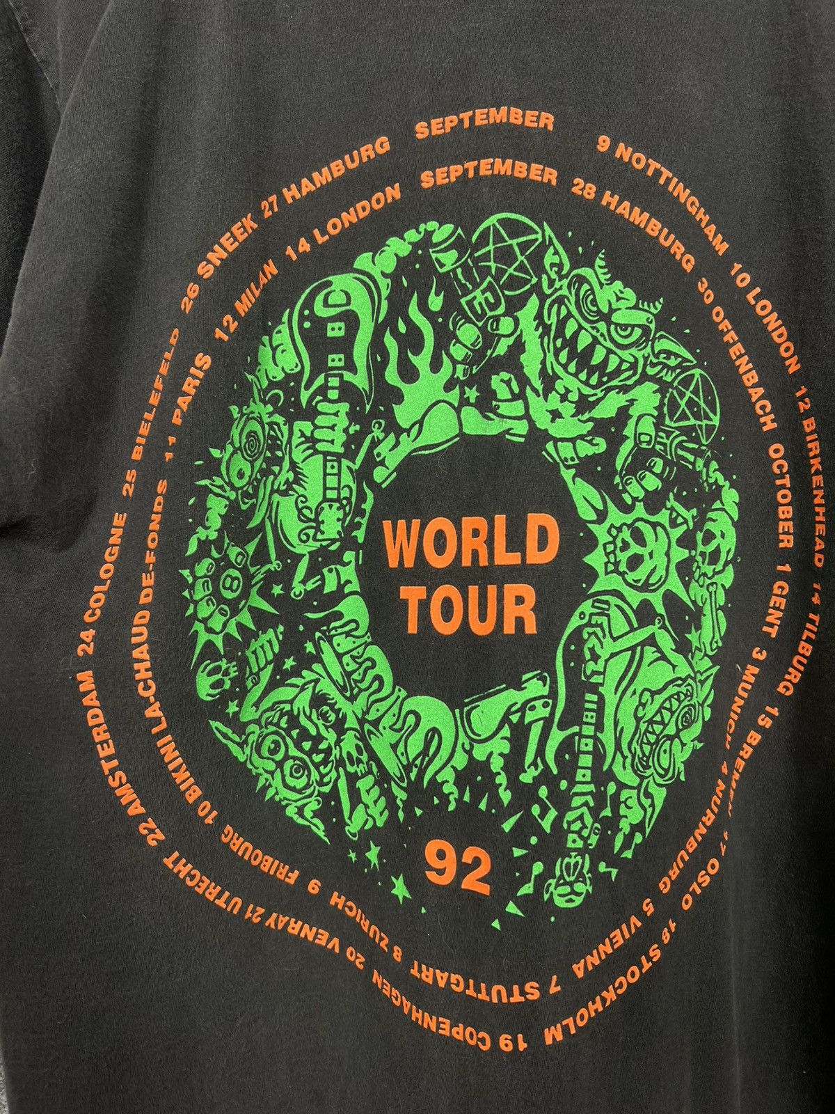 Band Tees Rare Vintage White Zombie 1992 World Tour Band Tee T-shirt Size US M / EU 48-50 / 2 - 16 Thumbnail