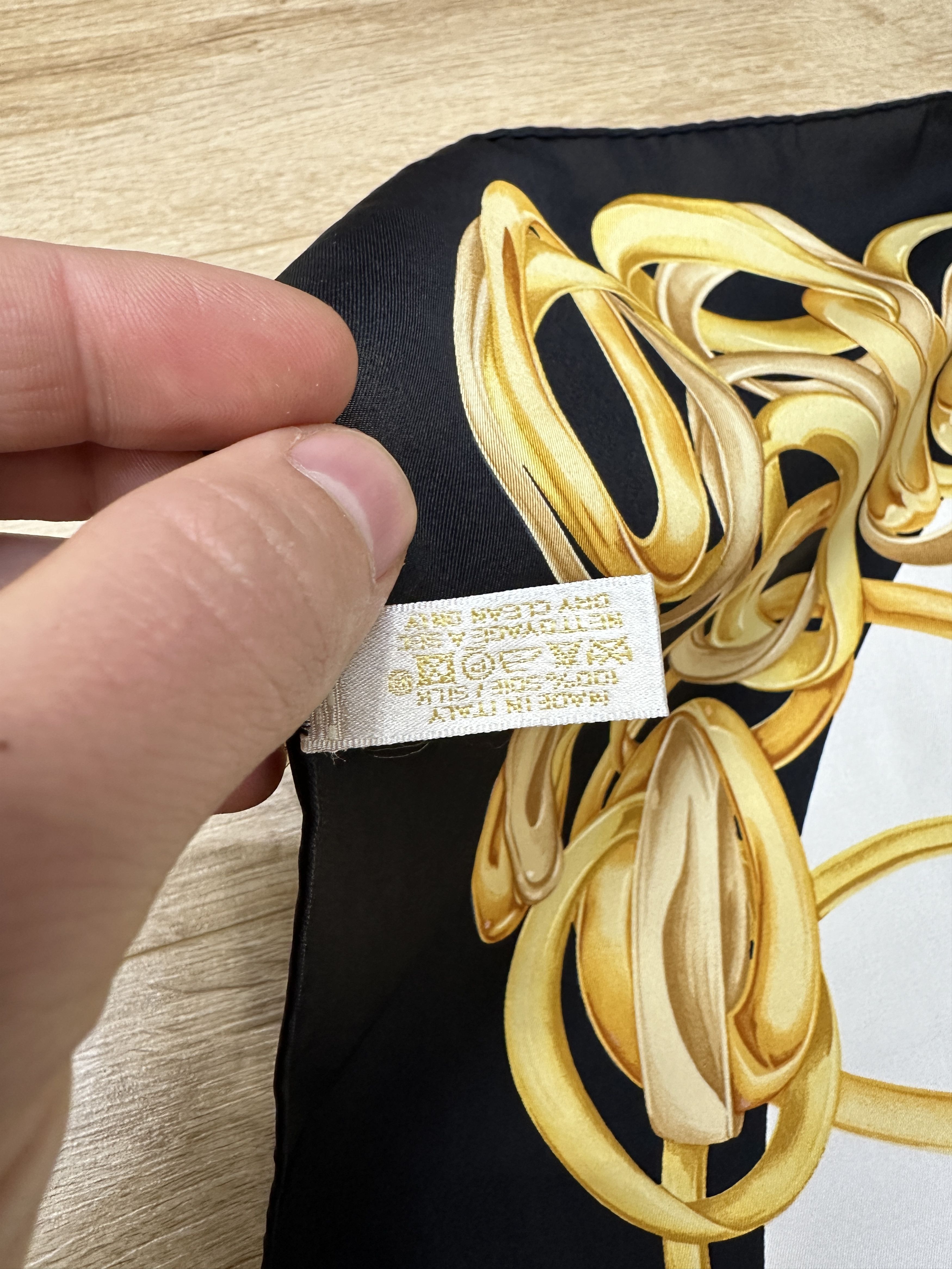 Cartier Cartier Silk Scarf 90 Interlocking Gold Rings Jewelry Size ONE SIZE - 6 Thumbnail