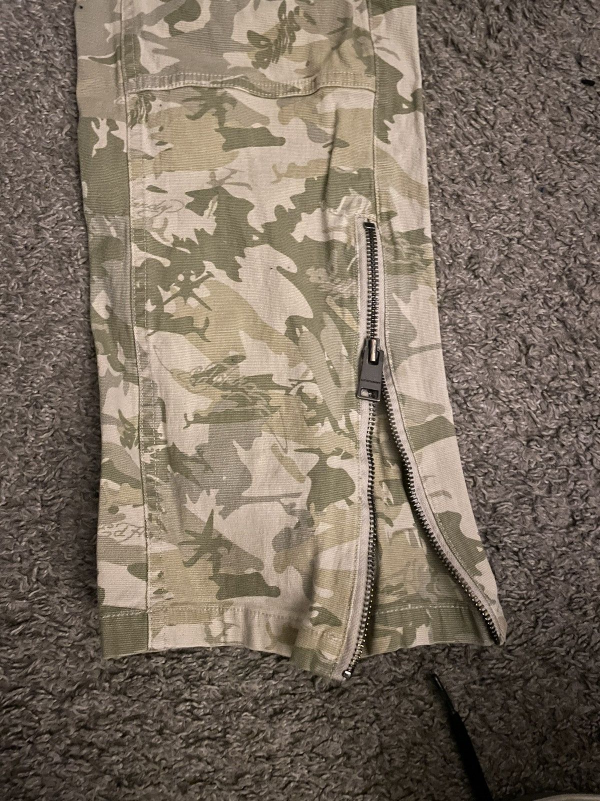 Ed Hardy × Glo Gang × Unknown London Rare unknown x chief keef x ed hardy camo pants Size US 30 / EU 46 - 6 Thumbnail