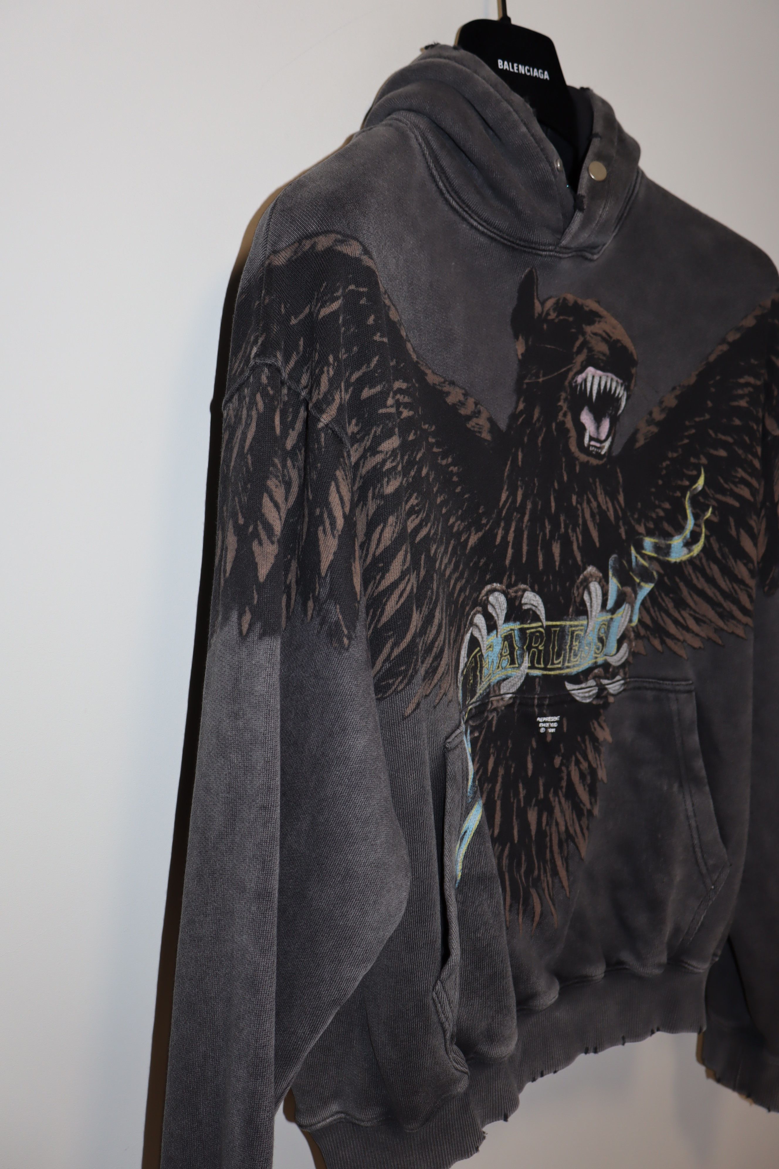 Represent Clo. Fearless hoodie Size US M / EU 48-50 / 2 - 8 Thumbnail
