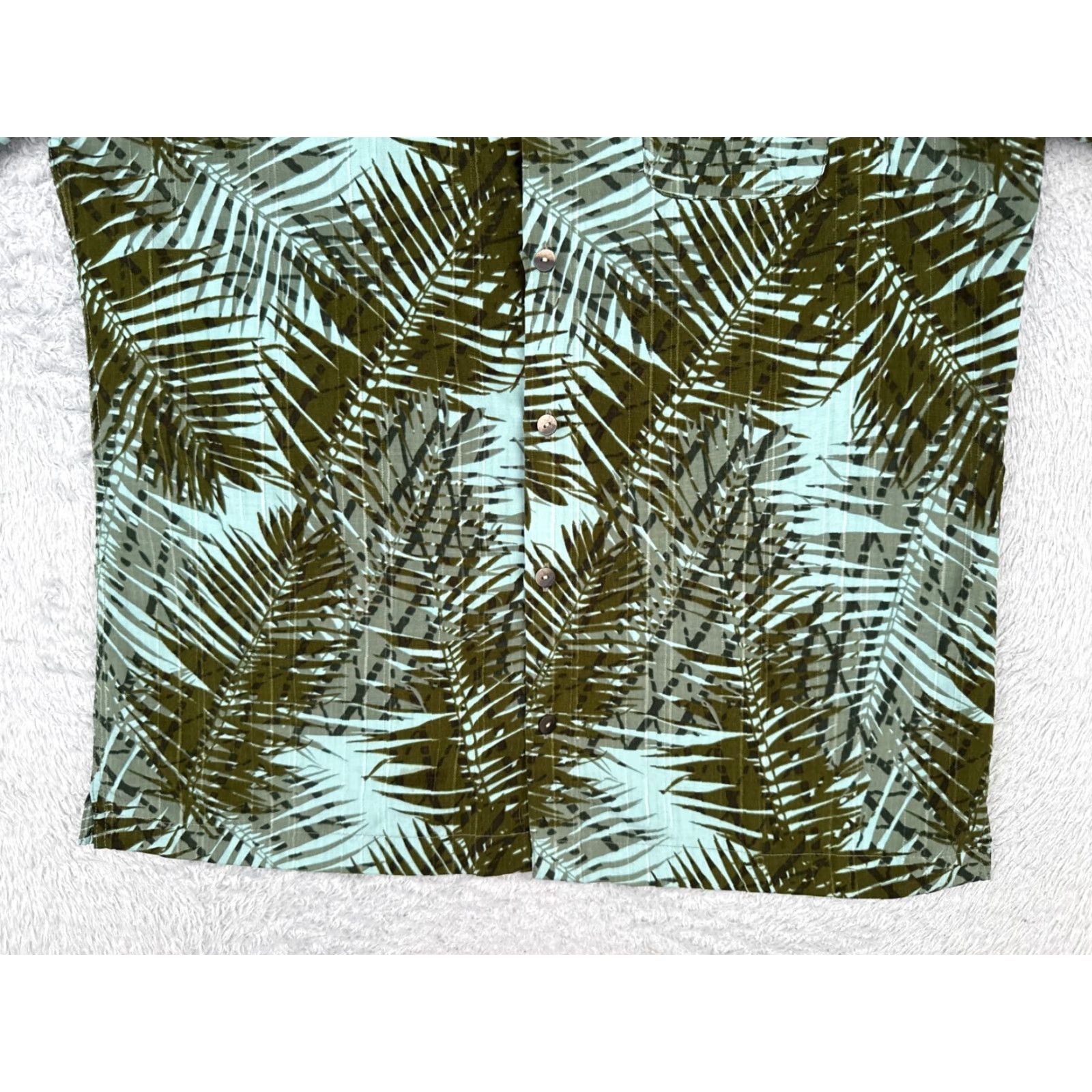 Van Heusen Van Heusen Shirt Adult M Blue Floral Leaf Hawaiian Polyester Button Mens Size US M / EU 48-50 / 2 - 5 Thumbnail