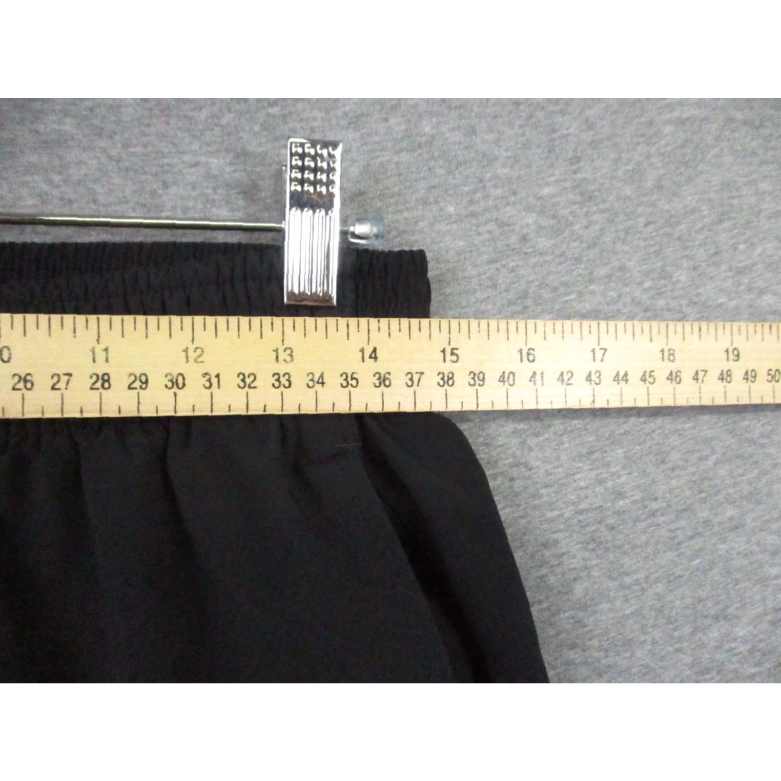 Nike Nike Track Pants Large Men Athletic Joggers Zip Ankle Black Size US 33 - 3 Thumbnail