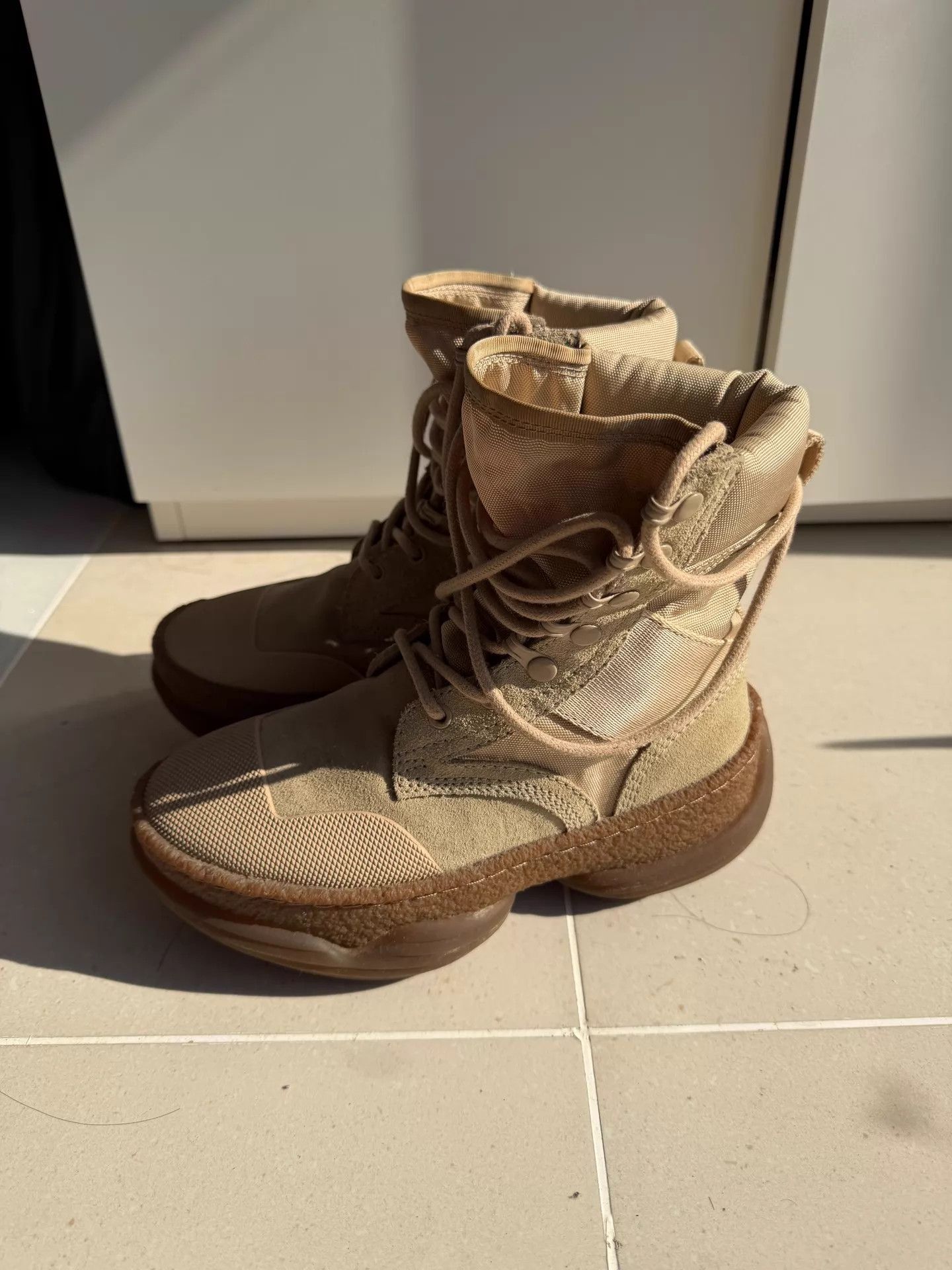 Alexander Wang alexander wang women's high desert boots 36.5 9/10 Size US 6 / IT 36 - 2 Thumbnail