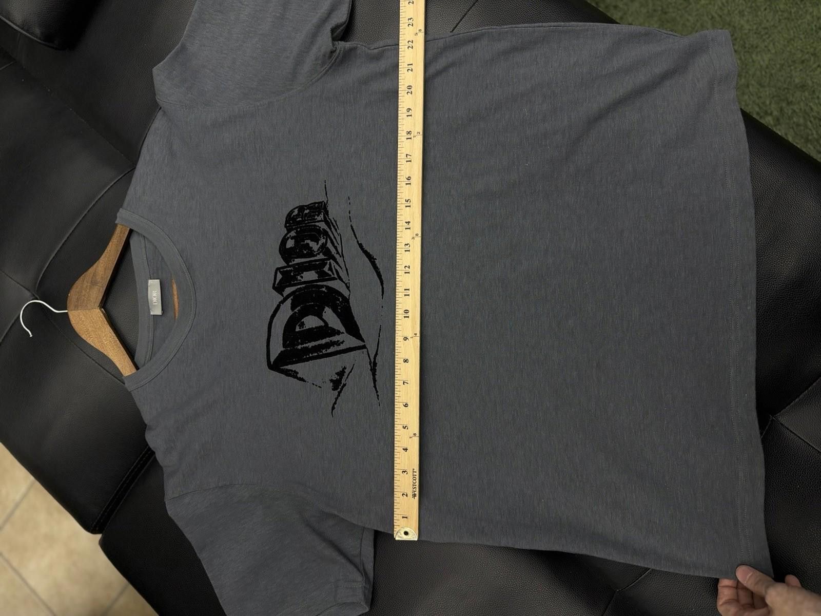 Dior Dior Grey Tee Shirt Men’s Size (XL) $950 Retail Authentic Size US XL / EU 56 / 4 - 9 Thumbnail