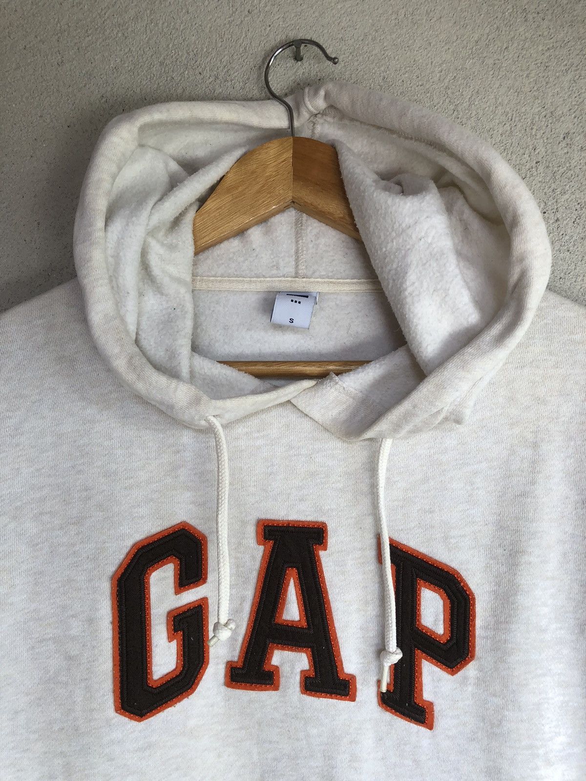 Gap × Japanese Brand Vintage Y2K GAP Hoodie Boxy Spellout Size US L / EU 52-54 / 3 - 4 Thumbnail