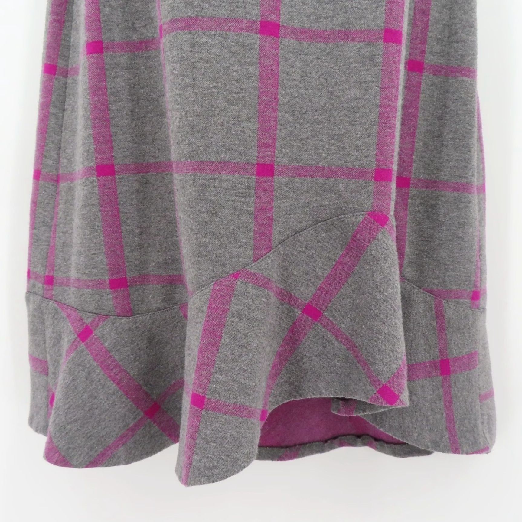 Tommy Hilfiger Tommy Hilfiger Dress Women Size 4 Sleeveless Plaid Gray Purple Knee Length Sheath Size S / US 4 / IT 40 - 3 Thumbnail