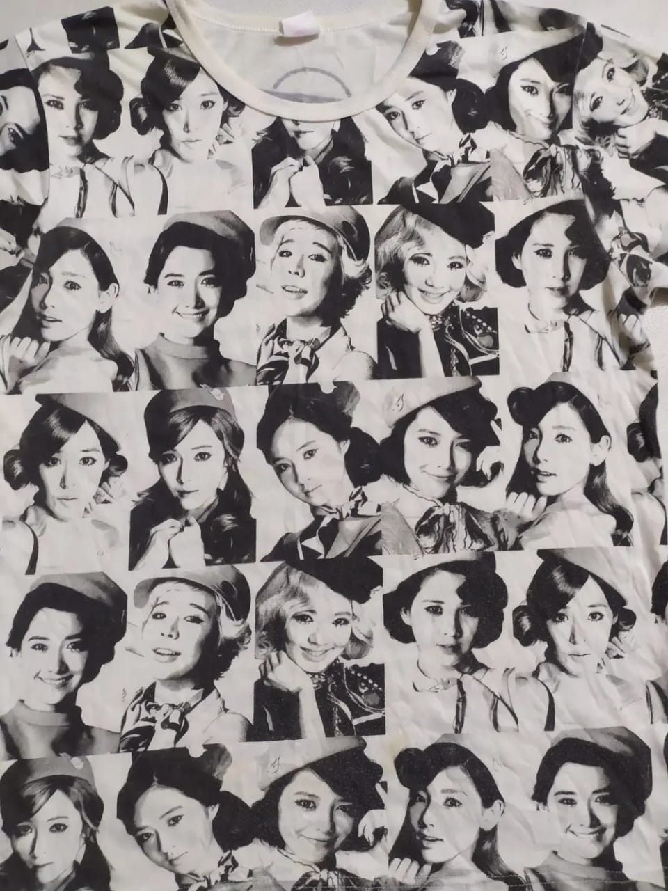 Band Tees Girls Generation Fullprint T-shirt Size US S / EU 44-46 / 1 - 2 Thumbnail